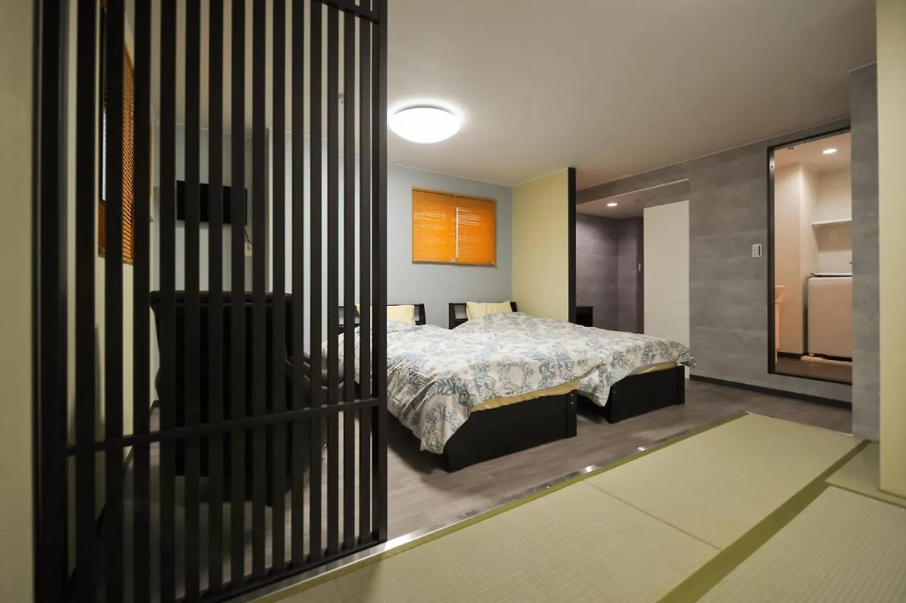 Kaede Hotel Shinsaibashi East Ōsaka 0*,